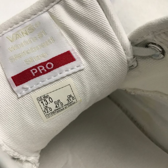 🎩 VANS Chima Ferguson White Skateboard Shoes 13 - Picture 3 of 7